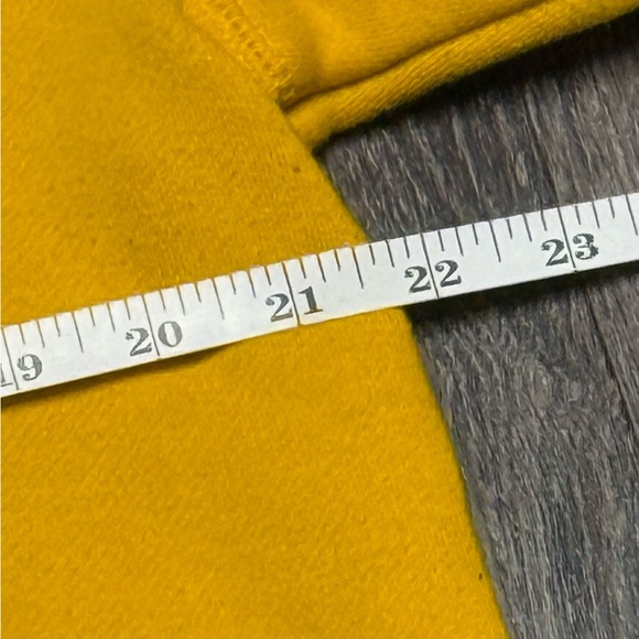 ๐ Disneyland Mickey Mouse Crewneck Sweatshirt (Yellow) ๐ - Picture 4 of 6